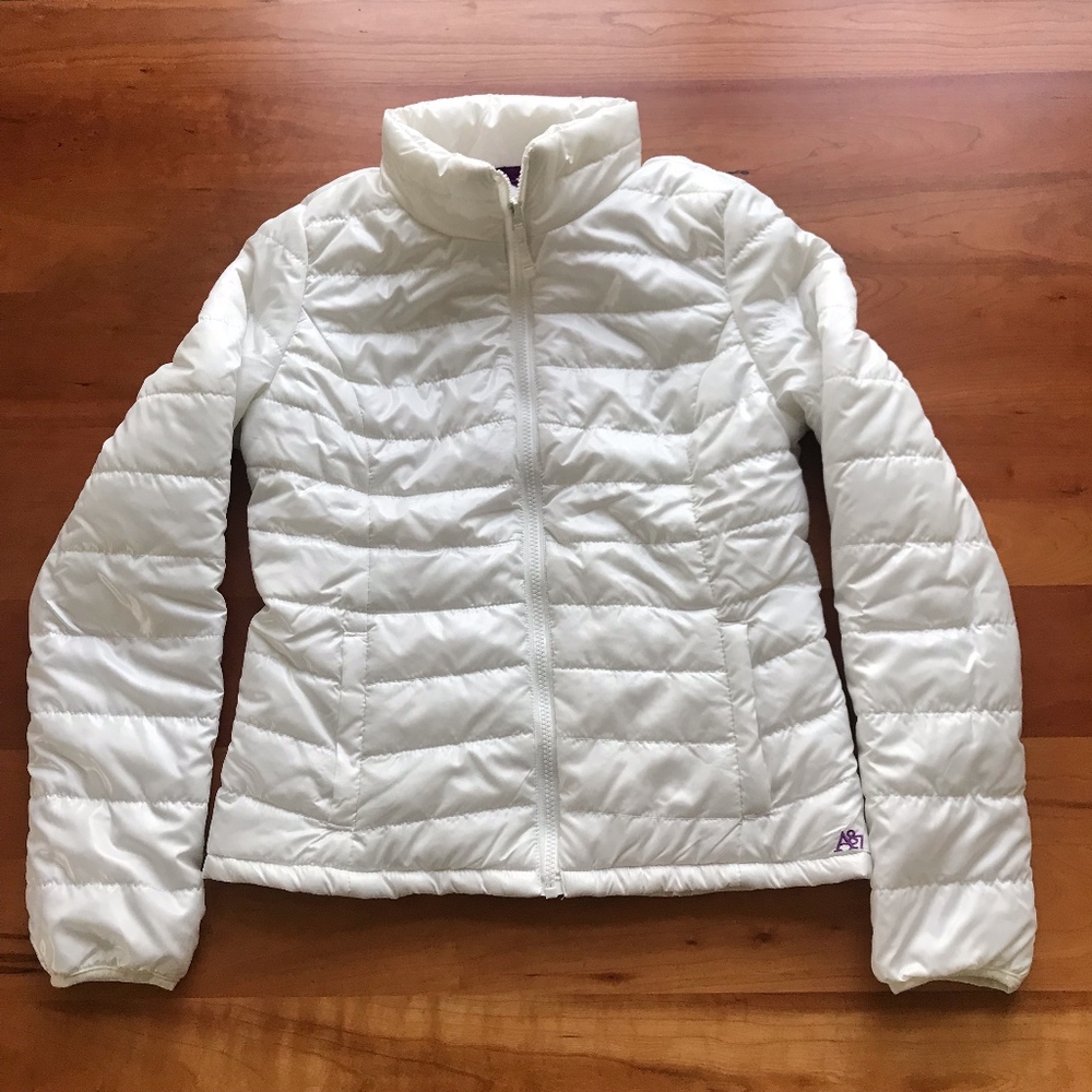 Aeropostale Quilted White Puffer Jacket